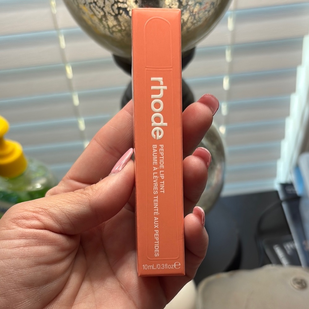 RHODE Peptide Lip Tint - peach pit